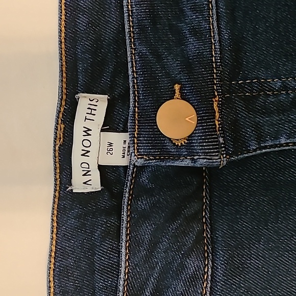 And Now This Jeans, Bootcut, Size 26W. NWT, The Vintage Flare Highrise Stretch - Picture 3 of 16